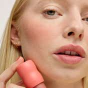 Benefit Cosmetics Play Daze Airy Liquid Blush - Apricotta (6 ml)