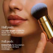 Ras Luxury Skincare Globlend Retractable Makeup Brush