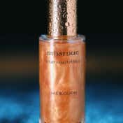 SAMER KHOUZAMI Instant Light Spray Makeup Base - Lime Blossom (30 ml)