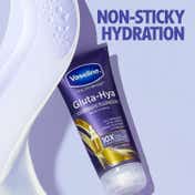 Vaseline Gluta-Hya, Overnight Radiance Serum-In-Lotion, with Glutaglow, Body Lotion (200ml)
