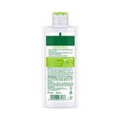 Simple Kind To Skin Micellar Cleansing Water with Vitamin B3 Gently Removes Makeup (200 ml)