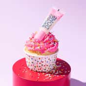 essence Birthday Bomb Shiny Lipgloss - 01 Cake My Day! (10 ml)