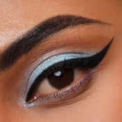 Oulac Cream Color Eye Shadow - 02 No Burden (6 g)