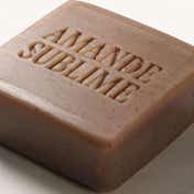 L'Occitane Almond Exfoliating Soap (50g)