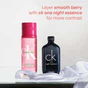 Calvin Klein Smooth Berry Hair and Body Perfume Mist (236 ml)