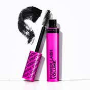 Makeup Revolution Power Lash Volume Mascara - Black (7 ml)