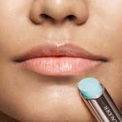 Estee Lauder Futurist Hydraplump Lip Balm - Sheer Oasis (2.8 g)