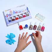 BLUESKY Kid Nail Varnish Winter Airkiss Peel-Off Polish Kit with Stickers (6 pcs)