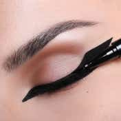 SAMER KHOUZAMI Intense Noir Eyeliner - Black (9 ml)