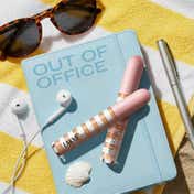 Lakme 9to5 Hya Beach Edit Color Correcting Concealer SPF 40 Full Matte Coverage Medium Tan 3 (6 ml)