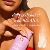 First Aid Beauty KP Smoothing + Brightening Body Lotion - Fresh Peach (200 ml)