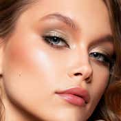 Milani Gilded Eyeshadow Sticks - 09 Marble (1.6 g)