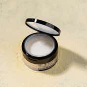 PAC Translucent Powder Controls Shine Prevents Flashbacks Lightweight - 04 (10 g)