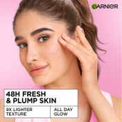 Garnier Fresh & Plump Niacinamide Sorbet Moisturizer (90 ml)