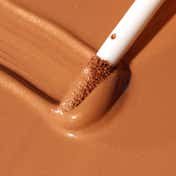 Oulac Liquid Diamond Glow Color - SA01-Sand (5.8 g)