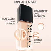 DIOR Forever Skin Wear Blurring Natural Matte Foundation - 24H High Wear - 3.5N (30 ml)