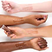 essence Choco Bomb Shiny Lipgloss - 01 Chocoholic! (10 ml)