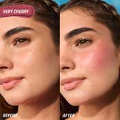 Makeup Revolution Superdewy Liquid Blush Burst - Very Cherry Berry (4.2 ml)
