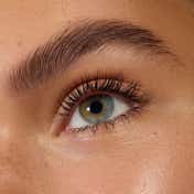 essence Call Me Queen Dramatic False Lash Effect Mascara Waterproof - Black (11.5 ml)
