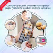 Majestique 5 in 1 Makeup Brush Set with Mirror (6 pcs)