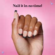 RENEE Stick On Nails - French Nails 15 (Pack of 30)