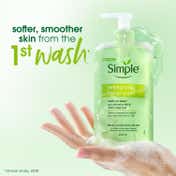 Simple Refreshing Facial Wash 100% Soap Free Perfect for Sensitive Skin (250 ml)