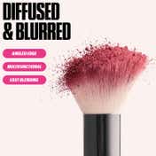 Huda Beauty Blushlighter Diffusing Cheek Brush