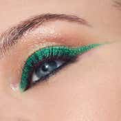 M.A.C Dazzleshadow Liquid Telepathic Teal (4.4 ml)