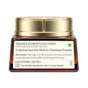Forest Essentials Soundarya Radiance Cream with 24K Gold SPF 25 (15g)