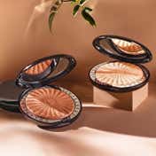 CHANTECAILLE Perfect Blur Finishing Powder - Light-Medium (8 g)