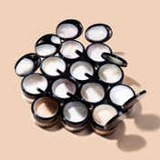 PAC Translucent Powder Controls Shine Prevents Flashbacks Lightweight - 07 (10 g)