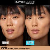 Maybelline New York Fit Me Matte + Poreless Liquid Foundation SPF 22 - 228 Soft Tan (30 ml)