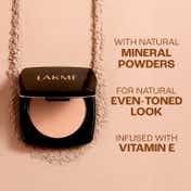 Lakme Forever Matte Compact Smooth Finish Lasts for 12 Hrs Even Toned Look - Shell (9 g)
