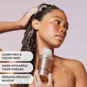 OUAI Detox Shampoo (300 ml)