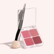 Huda Beauty Blushlighter Diffusing Cheek Brush
