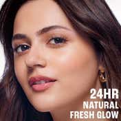 Lakme 9 to 5 Hya Skin Tint 24Hr Fresh Glow Finish SPF40 - W160-Warm Sand (27 ml)
