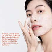 Sulwhasoo Concentrated Ginseng Rejuvenating Cleansing Foam (150 ml)