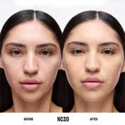 M.A.C Studio Fix 36Hr Smooth Angles Concealer - NC20 (7 ml)