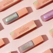 Oulac Liquid Diamond Eyeshadow - 02-Strength Of Love (6.8 g)