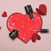 BLUESKY Queen Of Hearts Gel Top Coat with Red Heart Pieces (10 ml)