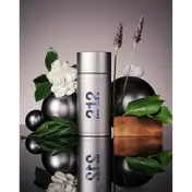 Carolina Herrera 212 NYC Men Eau De Toilette (50ml)