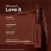 Mamaearth Luxe Matte Long Stay Lipstick with Passion Fruit Oil - Coffee Brown (2 g)