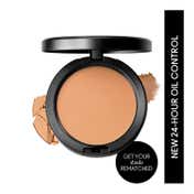 M.A.C Studio Fix Powder Plus Foundation - NW22 (12 g)