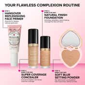 Too Faced Born This Way Foundation - Ivory (30 ml)