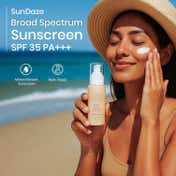 BiE Sundaze Natural Sunscreen SPF 35 PA+++ with Niacinamide - No White Cast & Non-Greasy (50 ml)