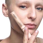 KIKO Milano Love Fusion 24H Moisture Radiant Concealer - 02 Light Sand (8 ml)