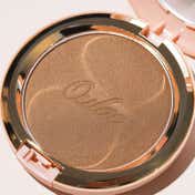 Oulac Sensual Touch Powder Sunkissed Bronzer - B03-Give Me Tan (8.5 g)