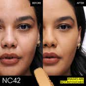 M.A.C Studio Fix Powder Plus Foundation - NC42 (12 g)