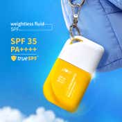 Plum Yuzu & Alpha Arbutin Weightless Fluid Sunscreen 35 PA++ Ultra-light Texture (50 g)
