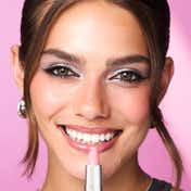 Makeup Revolution Metallic Muse Glitter Lipstick - Baby Pink (3.6 g)